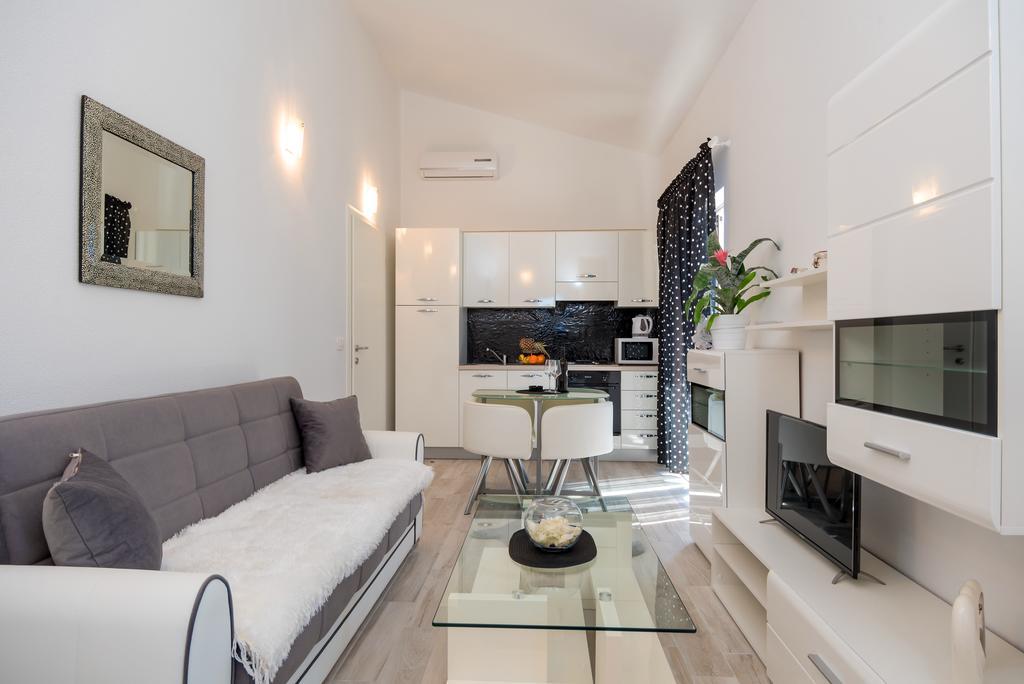 Apartment Antonio Baska Voda Exterior photo